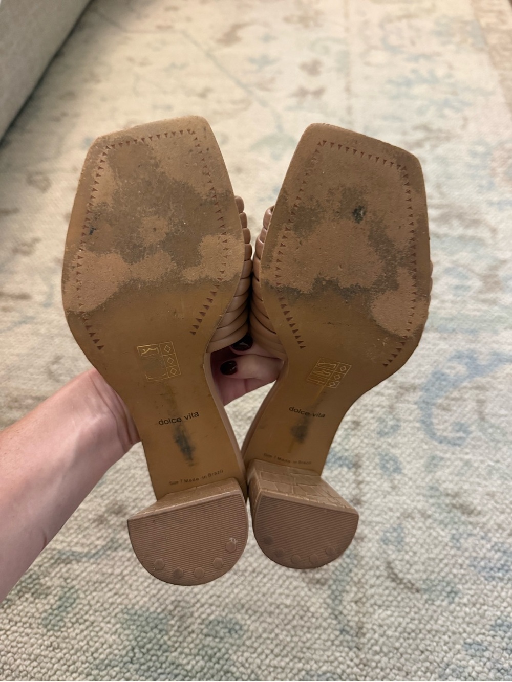 Dolce Vita Tan Block Heel - Picture 9 of 9